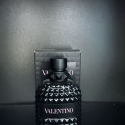 Valentino Uomo Born In Roma 