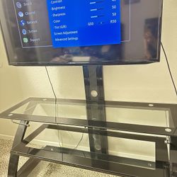 Tv Stand Table With Free Tv  (Only HDMI Works For Tv For Xbox Or PlayStation)