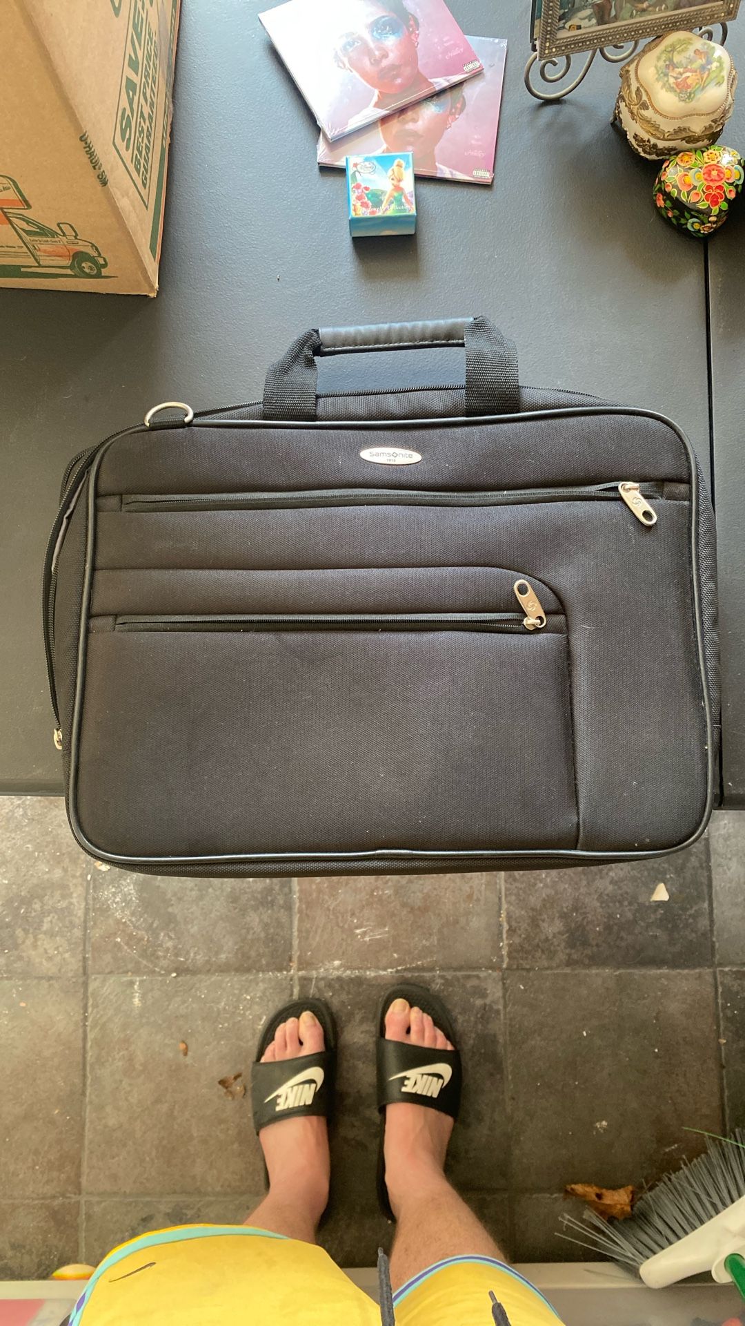 SAMSONITE BUSINESS CLASSIC 17" Laptop Briefcase
