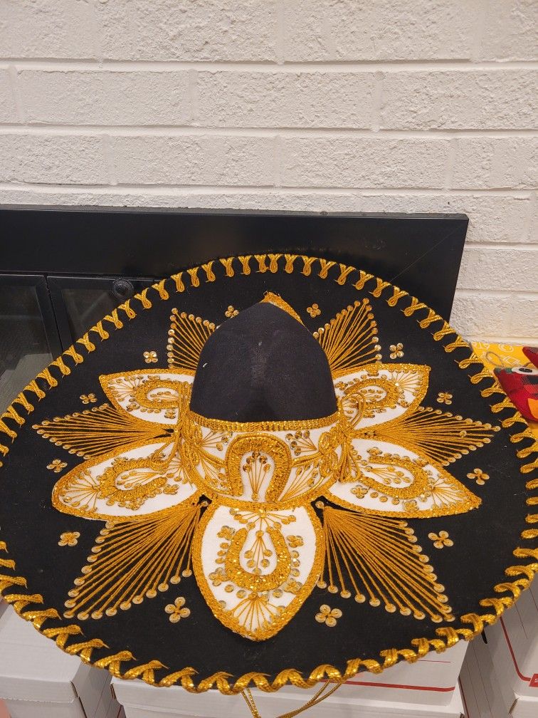 Mexican Hat/Sombrero