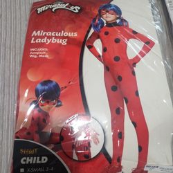 Halloween Costumes 