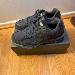 New Balance Size 9.5