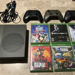 Xbox One Bundle (3 Controllers + 6 Games)
