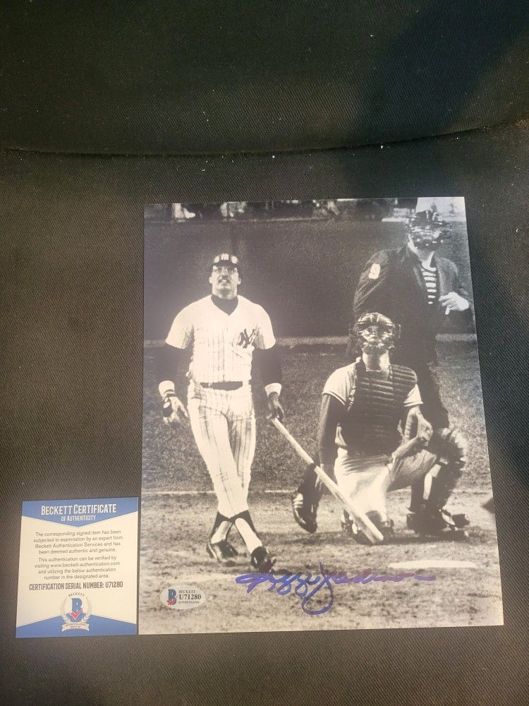 Reggie Jackson NY Yankees 1977 World Series Photo Print for Sale