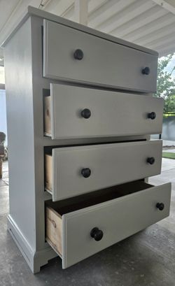 Jumbo tall dresser