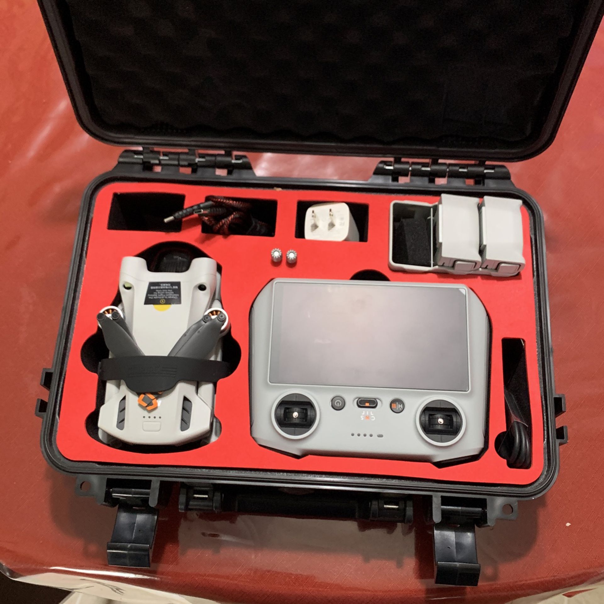 Pro Drone All Kit Screen Pro, 48 Min Extra Battery Charge And Cable ,case Hard ,extra New  Propellant  