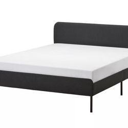 Full Size Bed 