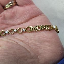 Sterling Silver, Gold Plated Faux Diamonds 7"Tennis Bracelet Says Mom On It Pre-owned 