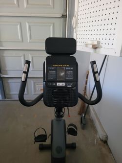 Golds Gym monitor