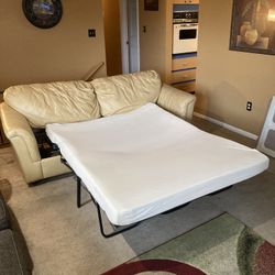 Leather Couch Pullout Bed