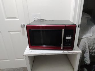 Like New Microwave Oven