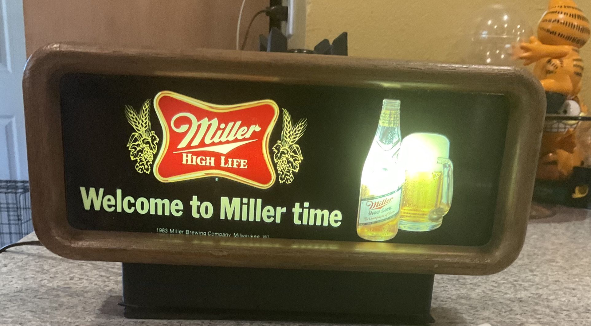 Miller High life Welcome To Miller Time Lighted Beer Sign Rare Vintage
