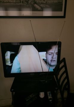 Phillips hd tv 32 you inch