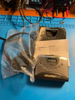 Clean, Sony WM-FX251 Walkman Cassette/Radio - New Belt, Serviced, w/ Case