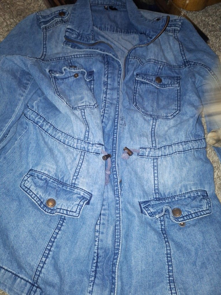 Women Or Teen Jacket Maurease
