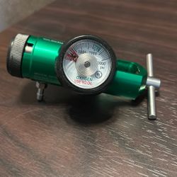 Oxygen Regulator 1-15 LPM