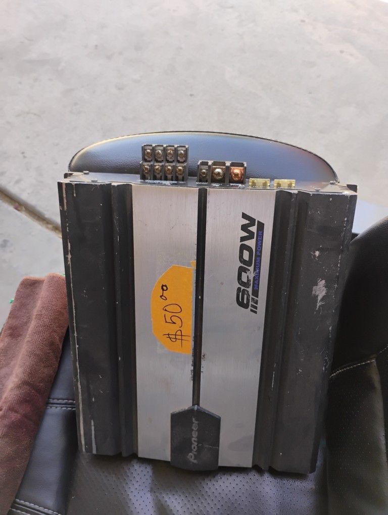 Car Amplifier