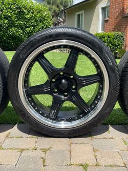6 Lug Nut Rims/ Rines De 6 birlos (6x5.5) Size: 20”