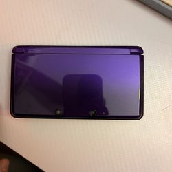 3Ds W/ Charger And Carrier