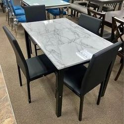 New Garza Black 5 Piece Rectangular Dining Table Set👍🏼 Deliver & Finance Available