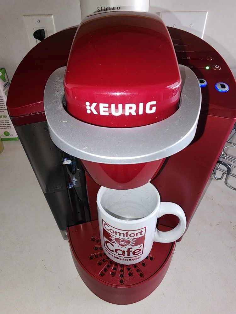 Keurig K-Classic Single Serve K-Cup Pod Coffee Maker, Rhubarb