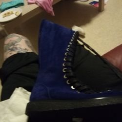 Size 8 Vera Wang Designer Knee High Boots 