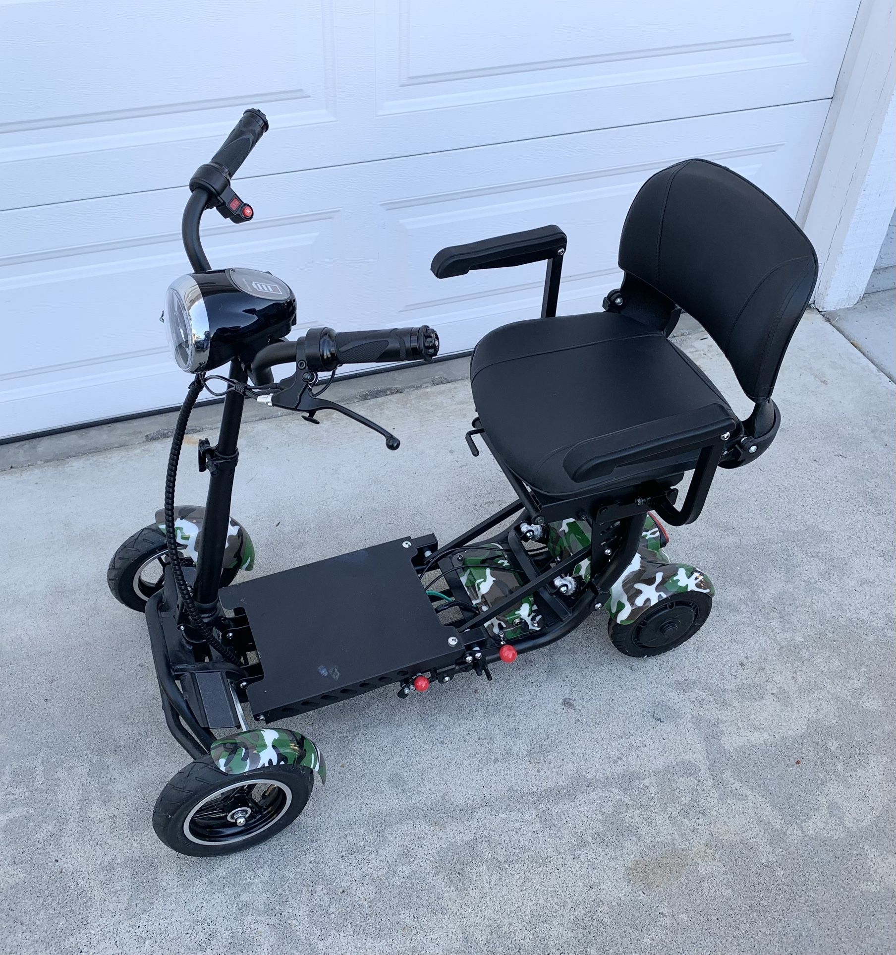 Mobility scooter