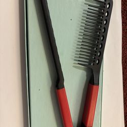 Red and Black Hair Styling Comb Clamp