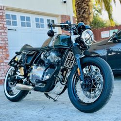 Royal Enfield GT 650 Custom 