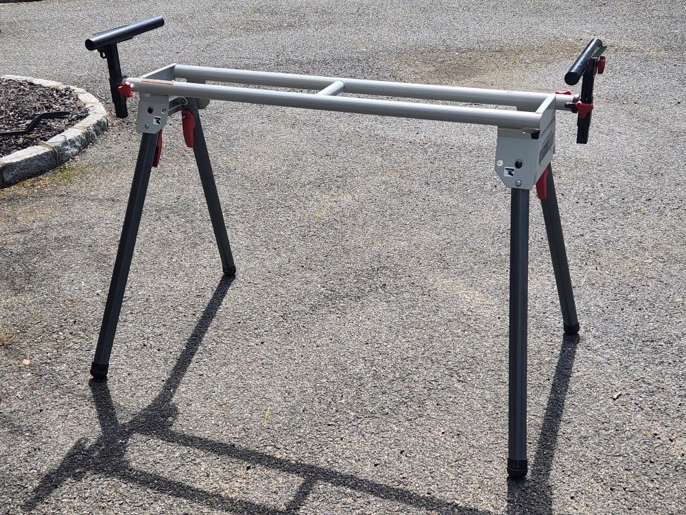 Miter Saw Stand With Saw Mounting Brackets - Porter Cable
