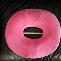 Donut cushion, pink, tailbone relief