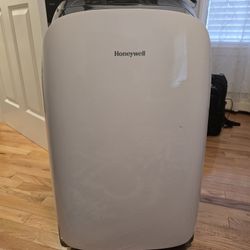 Honeywell Portable Air Conditioner (9,000 BTU)