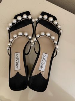 Jimmy Choo - Amara Pearl and Rhinestone Sandals in Black size 40.5