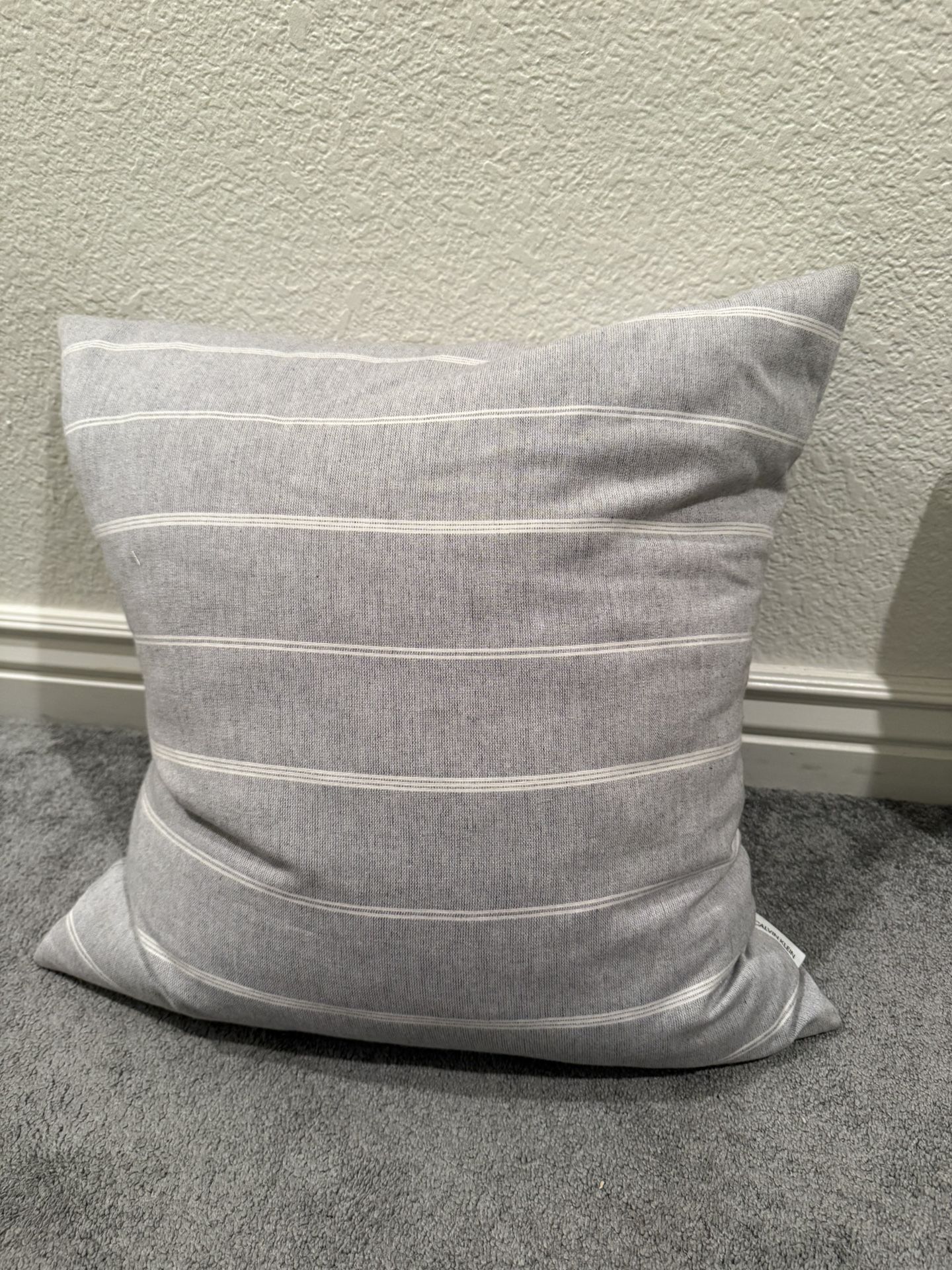 Throw Pillows