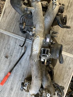 02-07 Subaru WRX Intake Manifold