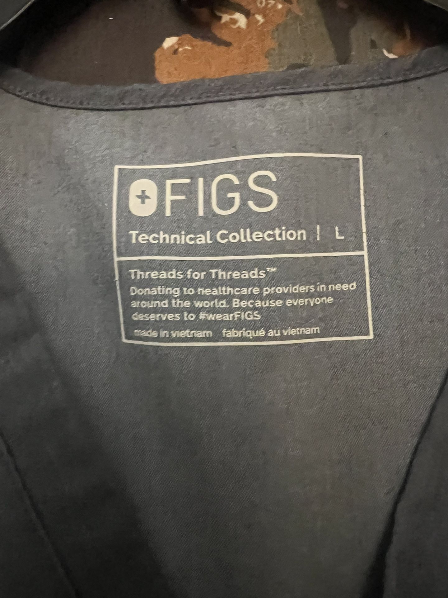 FIGS Scrubs Sz Large π©Ίπ©π»ββοΈ