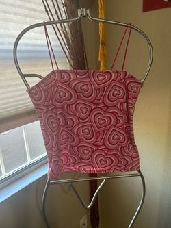 Pink Heart Print Spaghetti Strap Crop Top