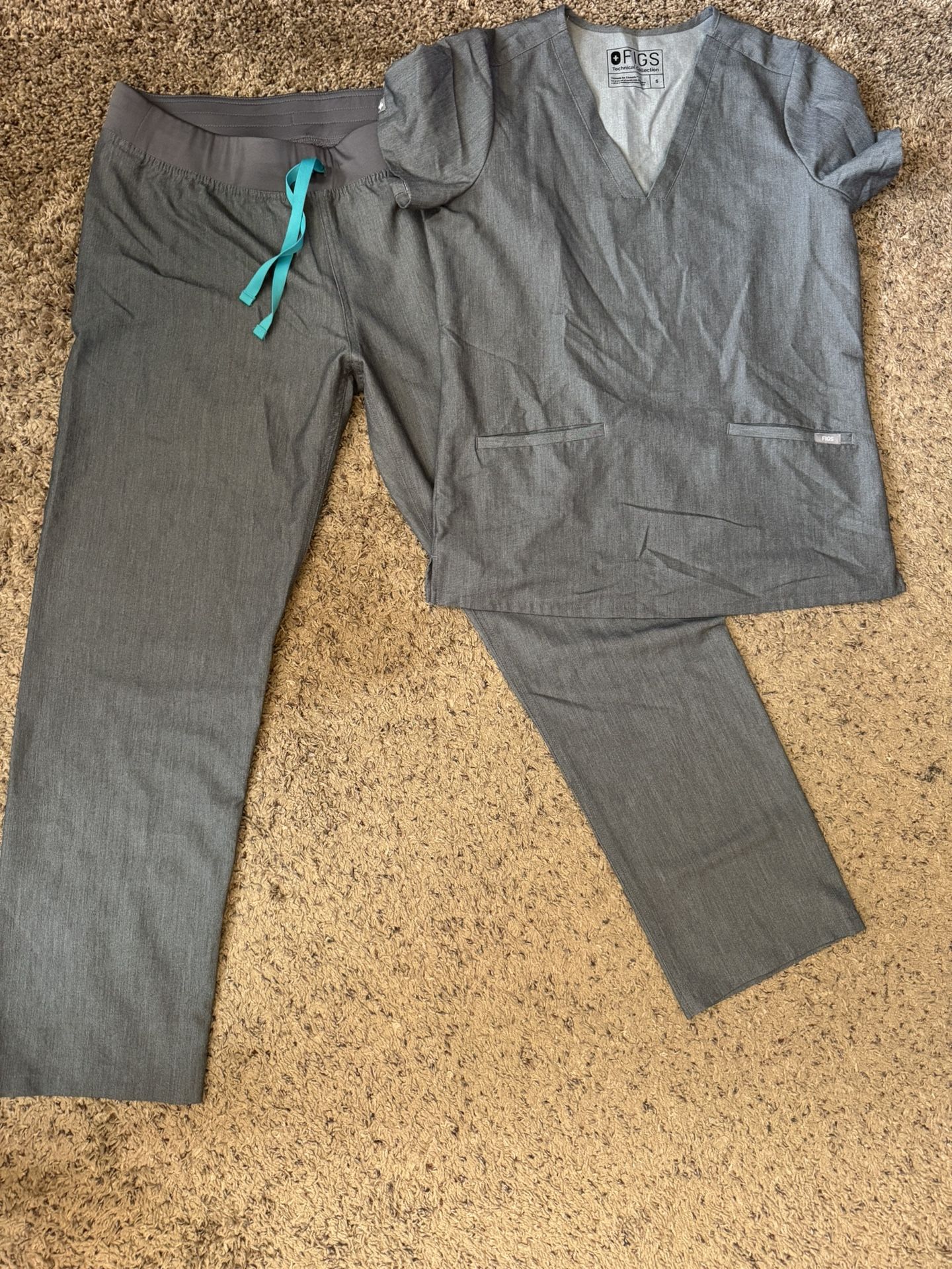 Figs Scrubs, Technical Collection