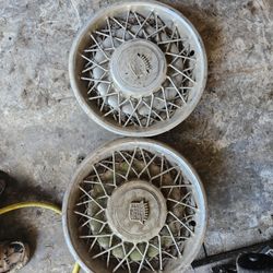 4 Vintage Cadillac Hubs