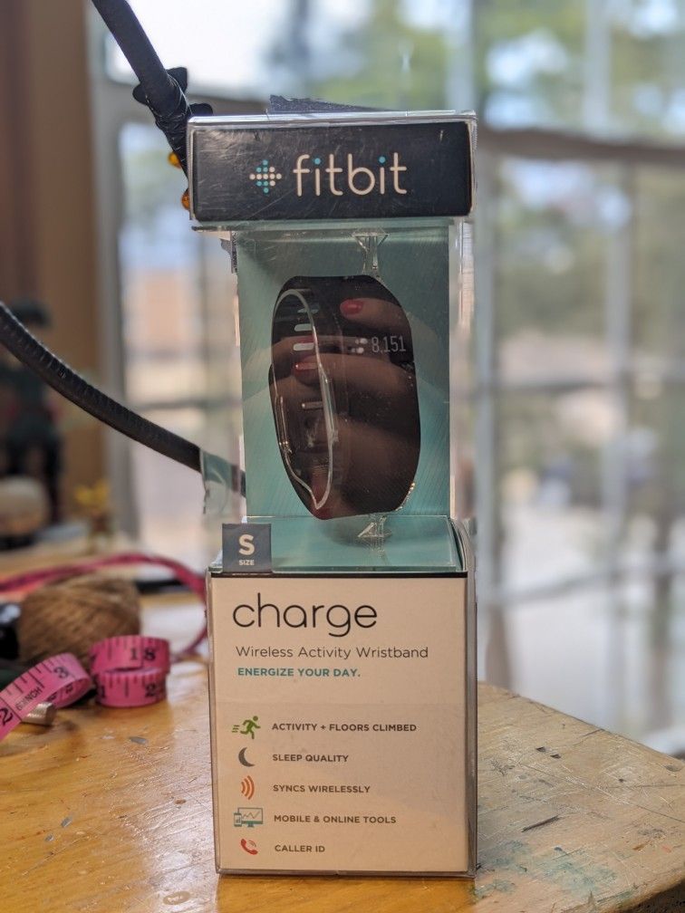 Fitbit Charge Size Small Watch Never Used Health Watch Wireless 