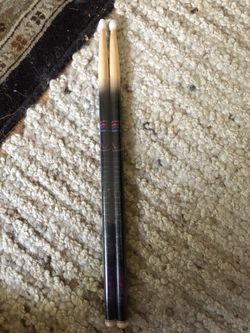 Building 429 drumsticks in package
