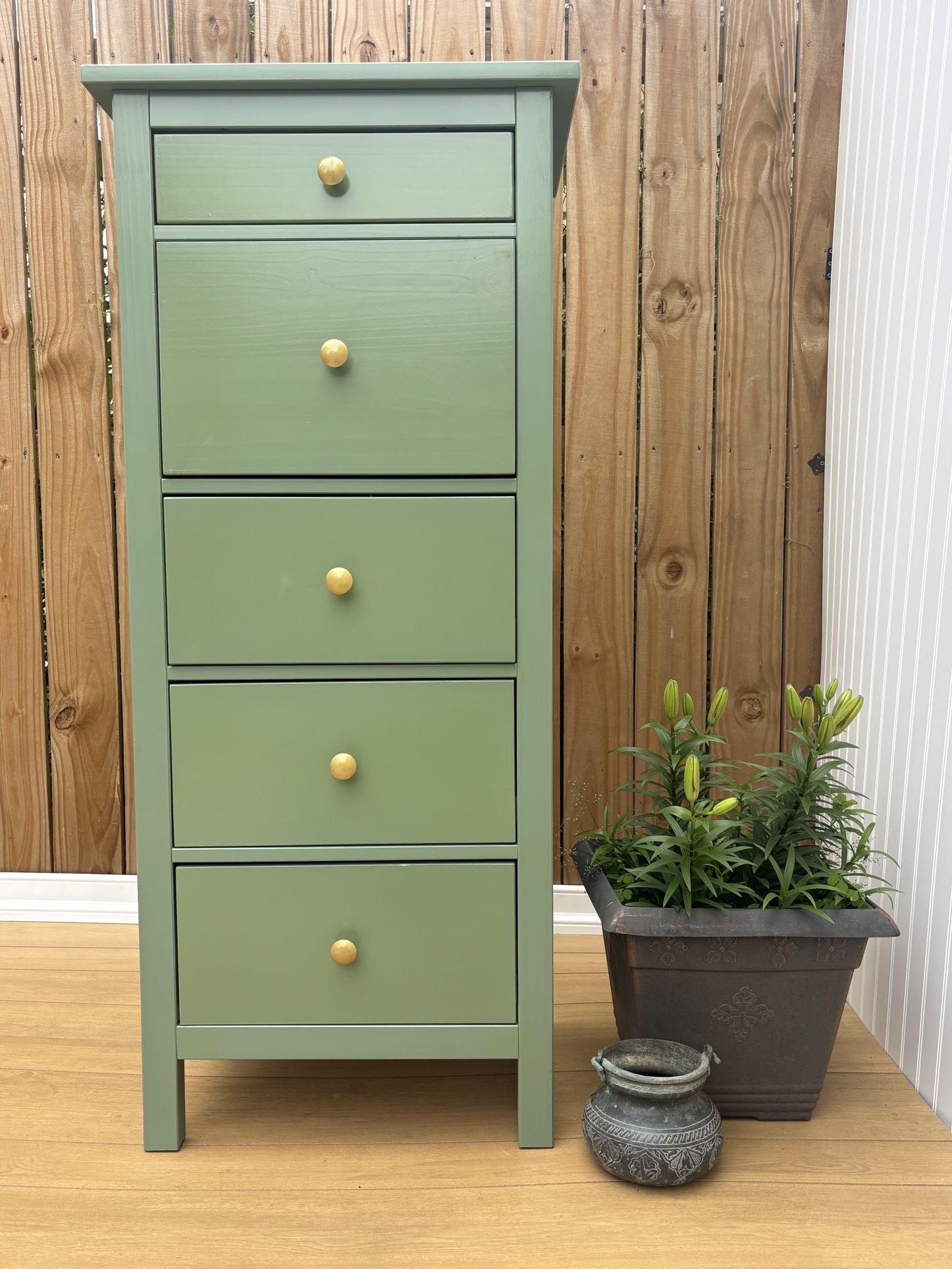 Jade green ikea 5 drawer dresser