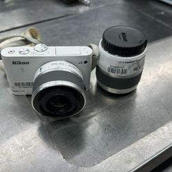 Nikon Digital Camera 1 J3