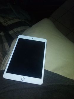 iPad A1599 model mini