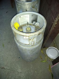 Propane tank for forklift or scissor lift
