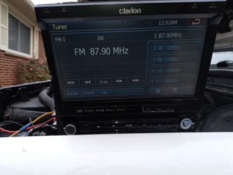 Clarion touchscreen
