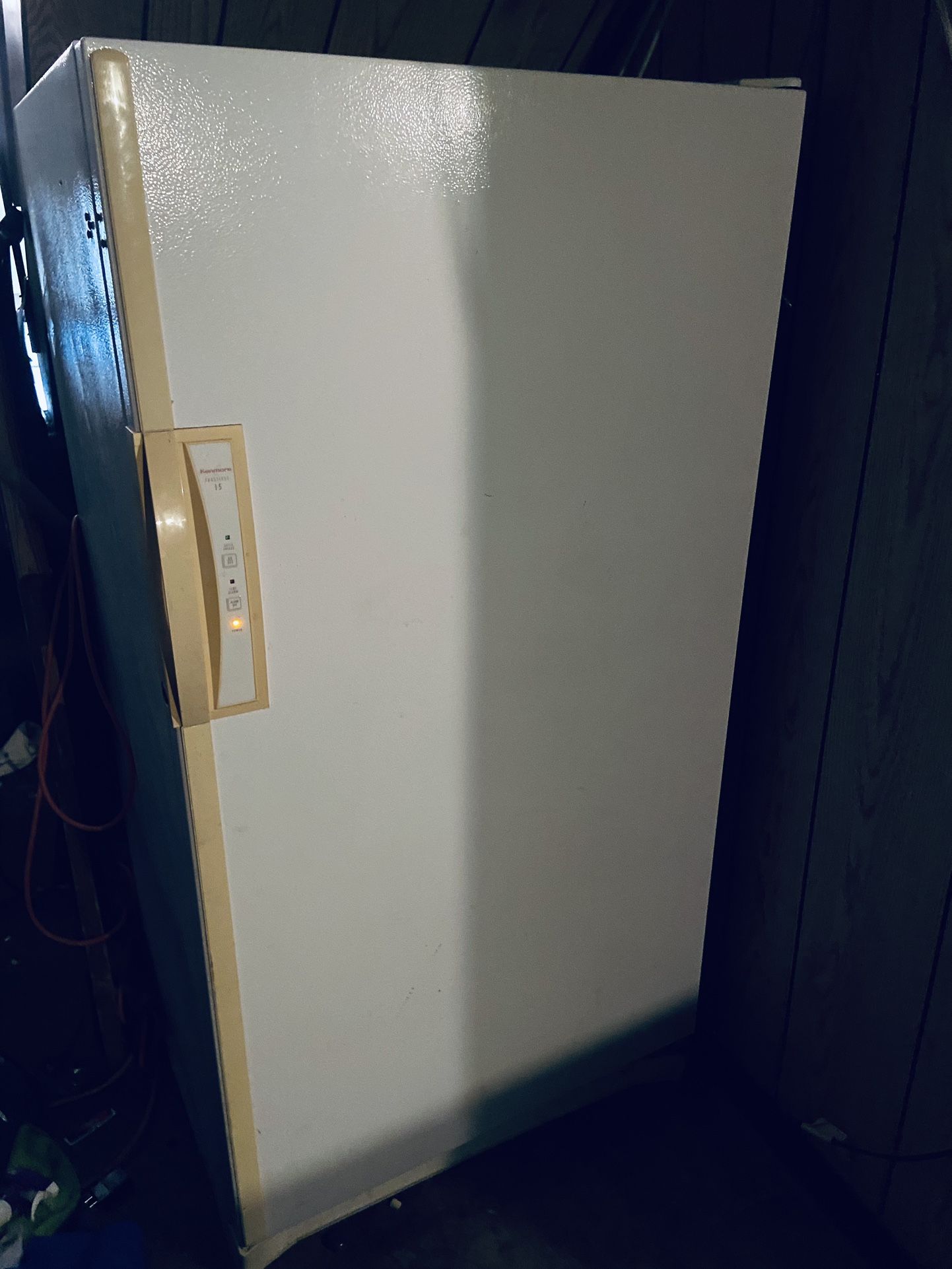 Kenmore UPRIGHT DEEP FREEZER/turbo Freeze