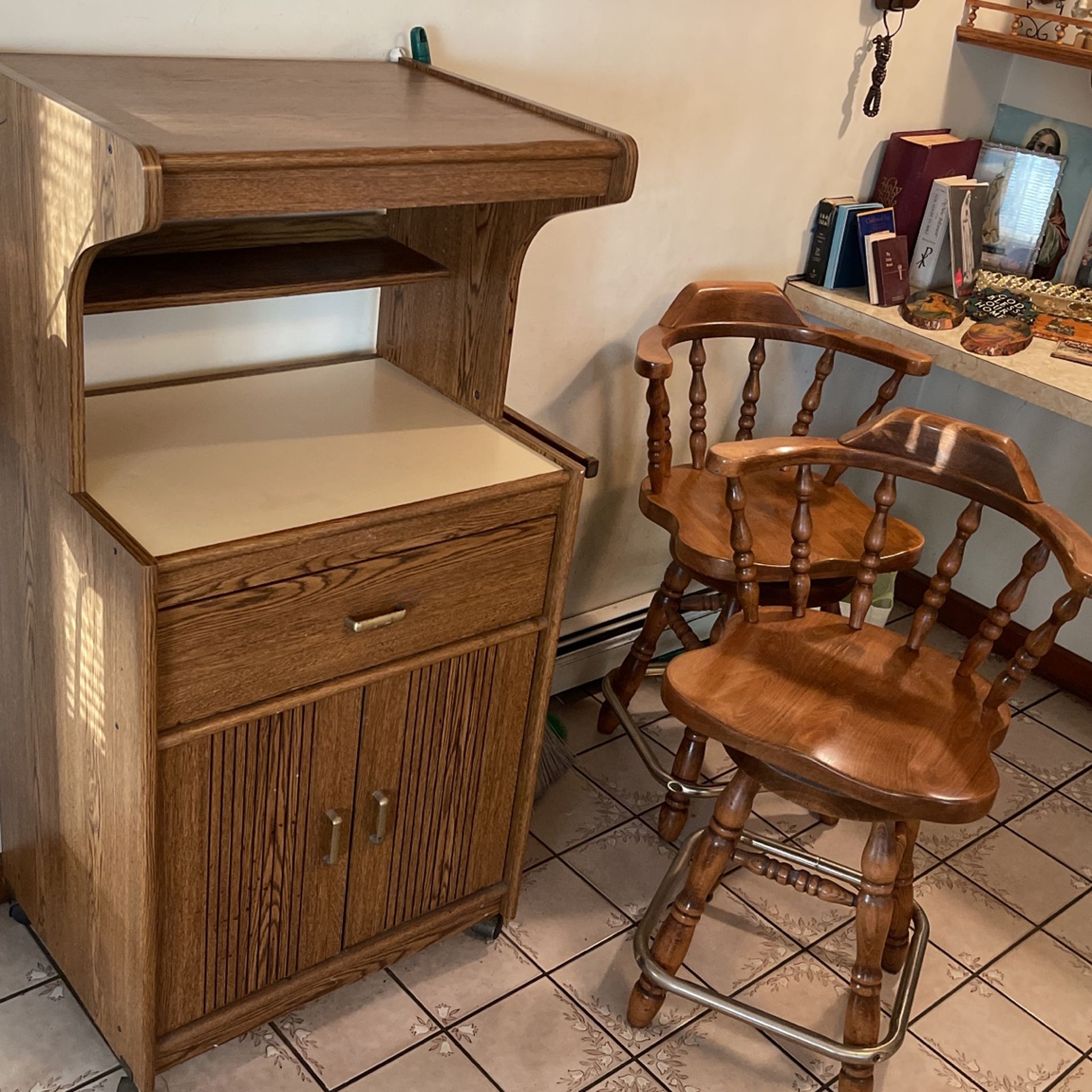 Roller Storage And Barstools! Package Or Seperate High Quality
