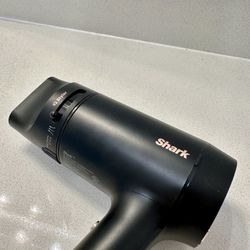 Shark Hair Blow Dryer HyperAIR Drying