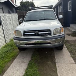 2002 Tuyota Tundra Sr5